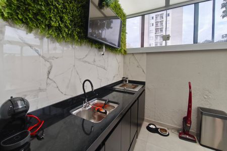 Apartamento para alugar com 72m², 2 quartos e 2 vagasÁrea de Serviço