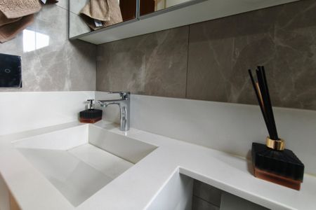 Apartamento para alugar com 72m², 2 quartos e 2 vagasBanheiro