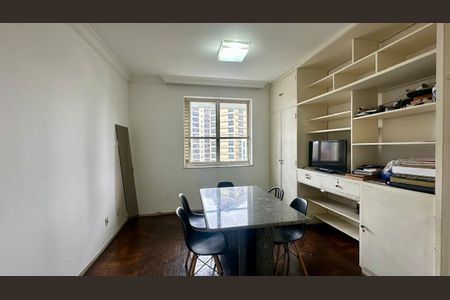 Apartamento à venda com 200m², 4 quartos e 1 vagaQuarto 