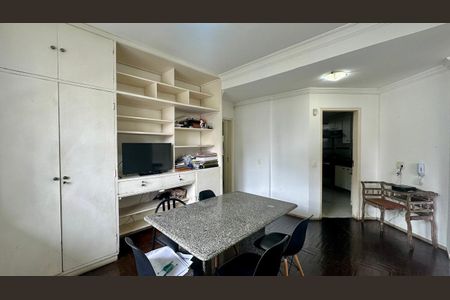 Apartamento à venda com 200m², 4 quartos e 1 vagaQuarto 