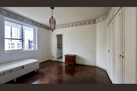 Apartamento à venda com 200m², 4 quartos e 1 vagaQuarto 