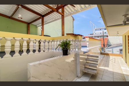 Casa para alugar com 200m², 4 quartos e 2 vagas Casa para alugar com 200m², 4 quartos e 2 vagasEntrada