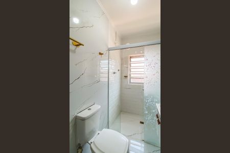 Casa para alugar com 200m², 4 quartos e 2 vagas Casa para alugar com 200m², 4 quartos e 2 vagasBanheiro