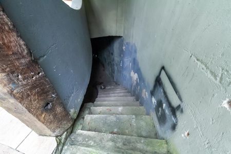 Casa para alugar com 150m², 3 quartos e 2 vagasEscada Garagem