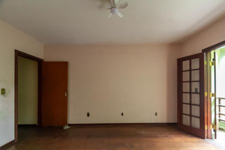 Casa para alugar com 150m², 3 quartos e 2 vagasSuíte