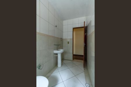 Casa para alugar com 150m², 3 quartos e 2 vagasBanheiro Social