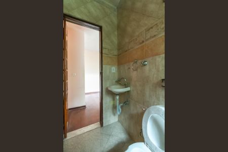 Casa para alugar com 150m², 3 quartos e 2 vagasBanheiro da Suíte