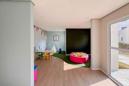 Apartamento à venda com 37m², 2 quartos e sem vagaÁrea comum