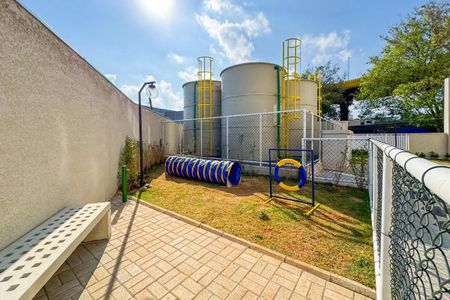 Apartamento à venda com 37m², 2 quartos e sem vagaÁrea comum