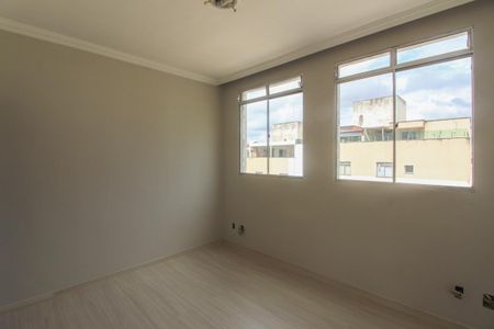 Sala de apartamento à venda com 2 quartos, 67m² em São João Batista, Belo Horizonte