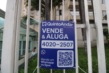 Apartamento para alugar com 196m², 3 quartos e 1 vagaFachada