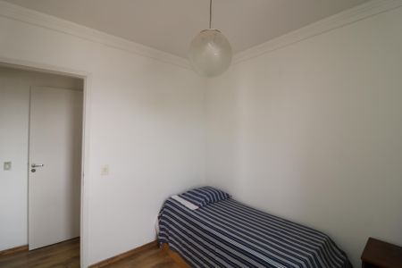 Apartamento para alugar com 196m², 3 quartos e 1 vagaQuarto