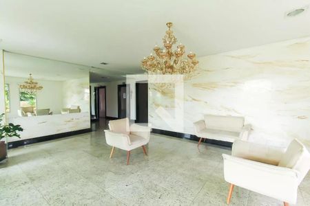 Apartamento para alugar com 196m², 3 quartos e 1 vaga Apartamento para alugar com 196m², 3 quartos e 1 vagaHall de entrada