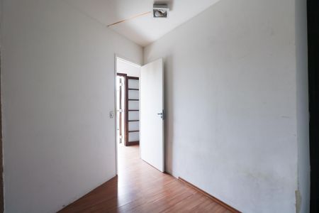 Casa para alugar com 250m², 3 quartos e 3 vagas Casa para alugar com 250m², 3 quartos e 3 vagasQuarto 2