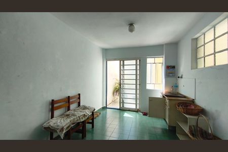 Casa à venda com 135m², 3 quartos e 2 vagasEdícula