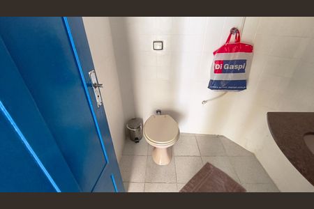 Casa à venda com 135m², 3 quartos e 2 vagasBanheiro de serviço