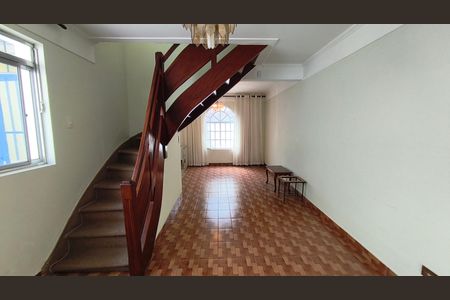 Sala de casa à venda com 3 quartos, 135m² em Cambuci, São Paulo