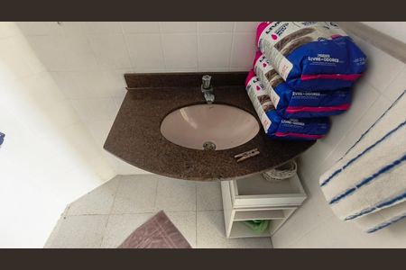 Casa à venda com 135m², 3 quartos e 2 vagasBanheiro de serviço