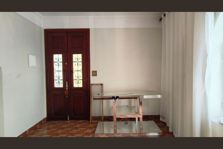 Casa à venda com 135m², 3 quartos e 2 vagasSala