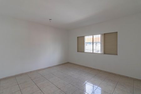 Casa para alugar com 200m², 2 quartos e 1 vagaQuarto 1