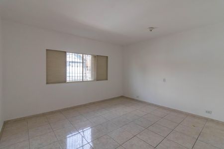 Casa para alugar com 200m², 2 quartos e 1 vagaQuarto 1
