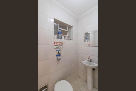 Casa para alugar com 200m², 2 quartos e 1 vagaLavabo