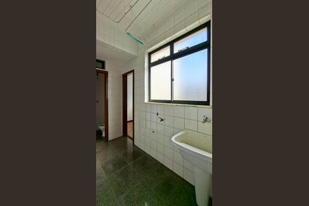 Apartamento para alugar com 119m², 4 quartos e 2 vagasCozinha e Área de Serviço