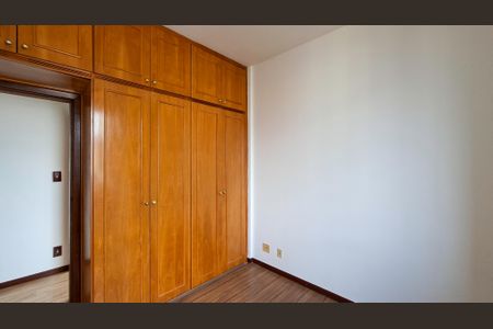 Apartamento para alugar com 119m², 4 quartos e 2 vagasQuarto 2