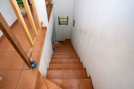 Casa à venda com 226m², 3 quartos e 1 vagaEscada