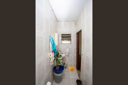 Casa à venda com 226m², 3 quartos e 1 vagaBanheiro 2