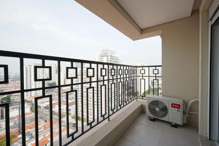 Varanda de kitnet/studio para alugar com 1 quarto, 30m² em Vila Dom Pedro I, São Paulo