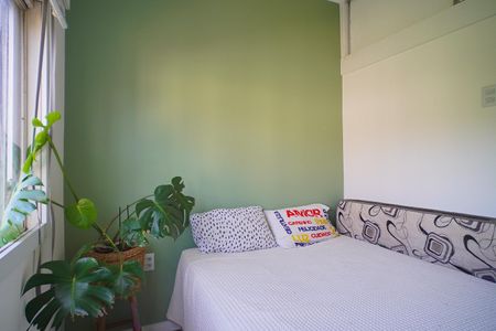 Quarto 1 de apartamento à venda com 2 quartos, 62m² em Jardim São Pedro, Porto Alegre