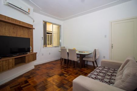 Sala de apartamento para alugar com 2 quartos, 52m² em Centro Histórico, Porto Alegre