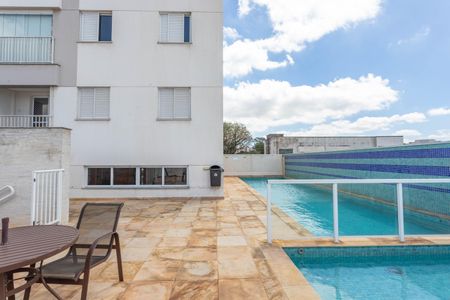 Apartamento para alugar com 56m², 2 quartos e 1 vagaÁrea comum - Piscina