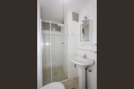 Banheiro de apartamento para alugar com 1 quarto, 65m² em Cerqueira César, São Paulo