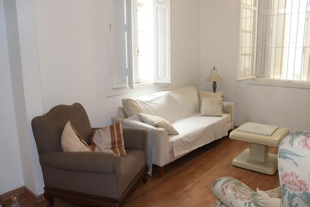 Sala de casa para alugar com 2 quartos, 180m² em Bela Vista, São Paulo