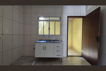 Casa à venda com 85m², 2 quartos e 1 vagaCozinha 