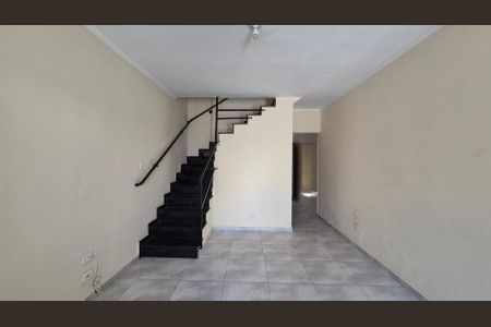 Casa à venda com 85m², 2 quartos e 1 vagaSala 