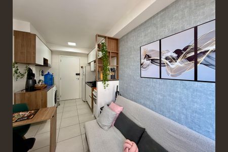 Casa de condomínio para alugar com 28m², 1 quarto e sem vagaSala
