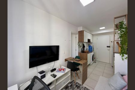 Casa de condomínio para alugar com 28m², 1 quarto e sem vagaSala