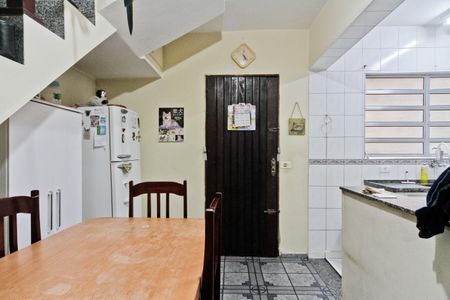 Casa para alugar com 100m², 3 quartos e 1 vaga Casa para alugar com 100m², 3 quartos e 1 vagaCozinha