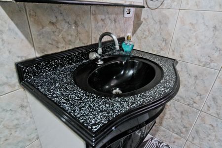 Casa para alugar com 100m², 3 quartos e 1 vaga Casa para alugar com 100m², 3 quartos e 1 vagaBanheiro