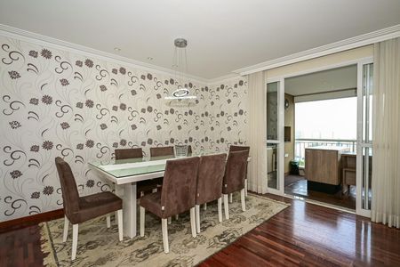 Apartamento para alugar com 221m², 3 quartos e 4 vagasSala de Jantar
