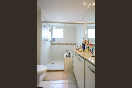 Apartamento para alugar com 221m², 3 quartos e 4 vagasBanheiro da Suíte  3