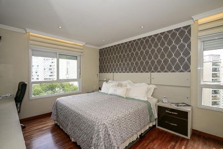 Apartamento para alugar com 221m², 3 quartos e 4 vagasSuíte 3