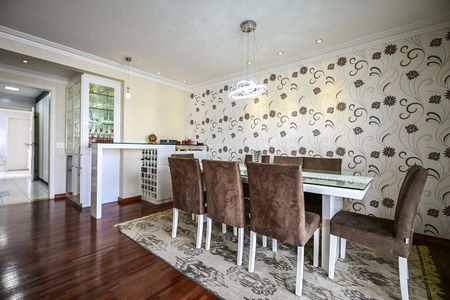 Apartamento para alugar com 221m², 3 quartos e 4 vagasSala de Jantar