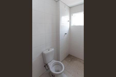 Apartamento à venda com 38m², 2 quartos e sem vaga Apartamento à venda com 38m², 2 quartos e sem vagaBanheiro