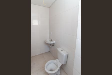 Apartamento à venda com 38m², 2 quartos e sem vaga Apartamento à venda com 38m², 2 quartos e sem vagaBanheiro