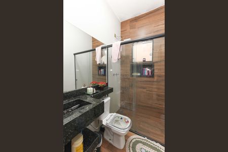 Casa à venda com 180m², 3 quartos e 5 vagas