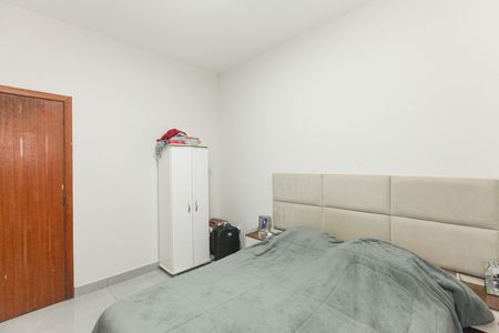Casa à venda com 180m², 3 quartos e 5 vagas